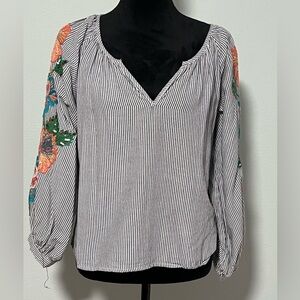 RAPSODIA Embroidered Top - M